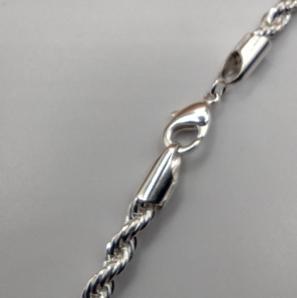 Louis Vuitton Black w/Silver Trunks & Bags Charm w/14kb Chain - Picture 5 of 8